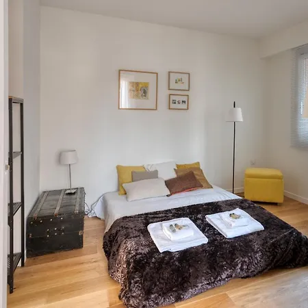 Deville Terrasse Hyper Centre شقة